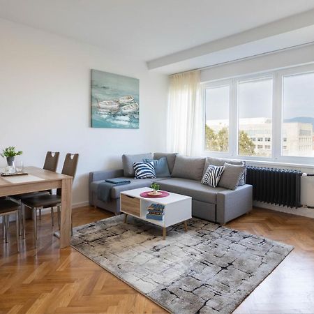 Spacious 2Bdr Apartment- Skyline View Zagreb Bagian luar foto