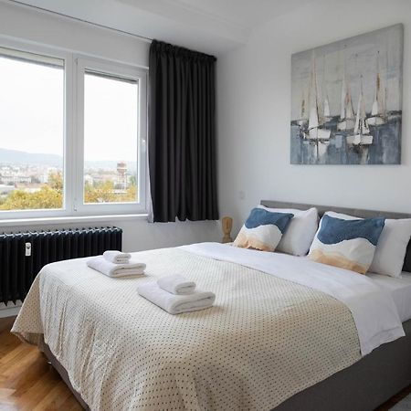 Spacious 2Bdr Apartment- Skyline View Zagreb Bagian luar foto