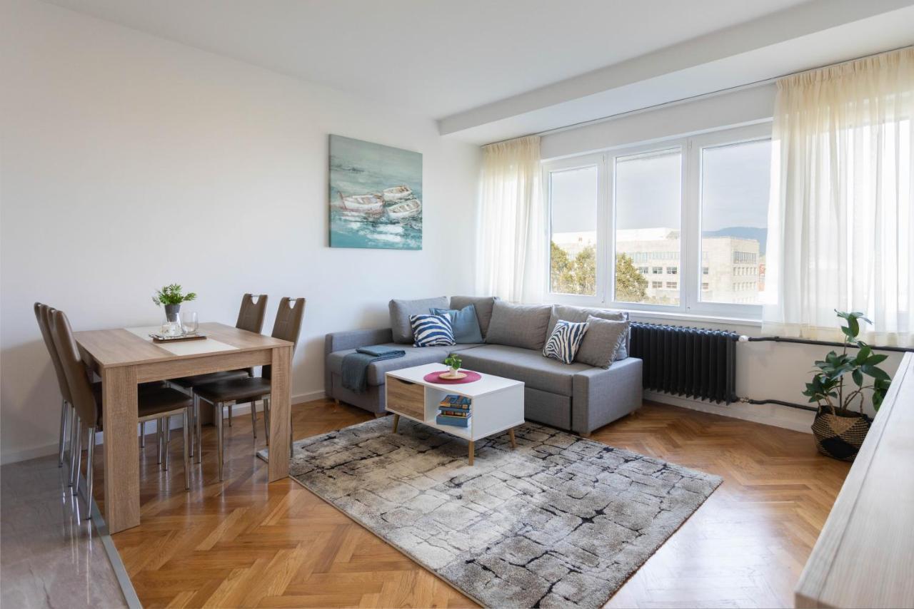 Spacious 2Bdr Apartment- Skyline View Zagreb Bagian luar foto