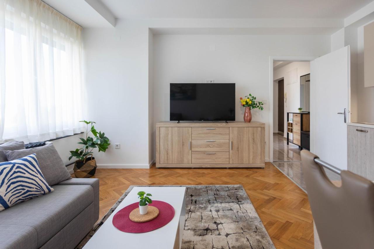 Spacious 2Bdr Apartment- Skyline View Zagreb Bagian luar foto